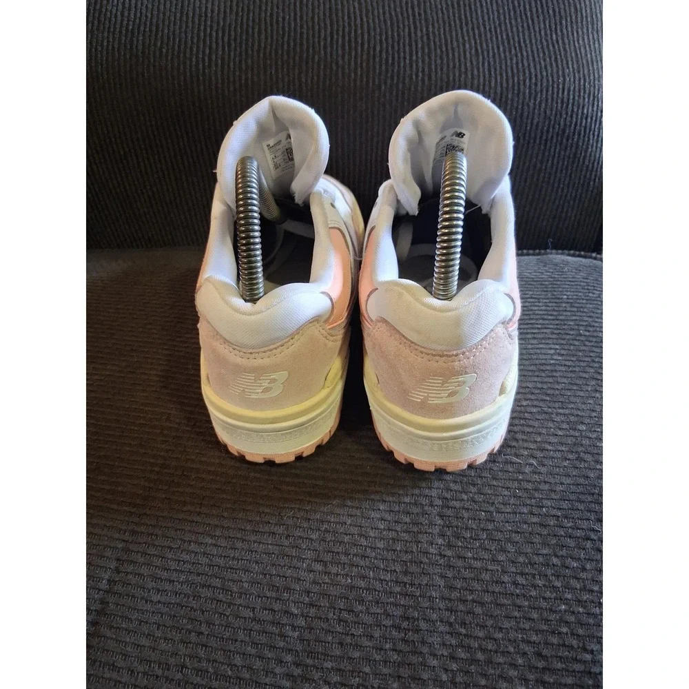 New Balance 550 Kids White Pink Suede Leather Sneakers GSB550CD Size 4.5Y